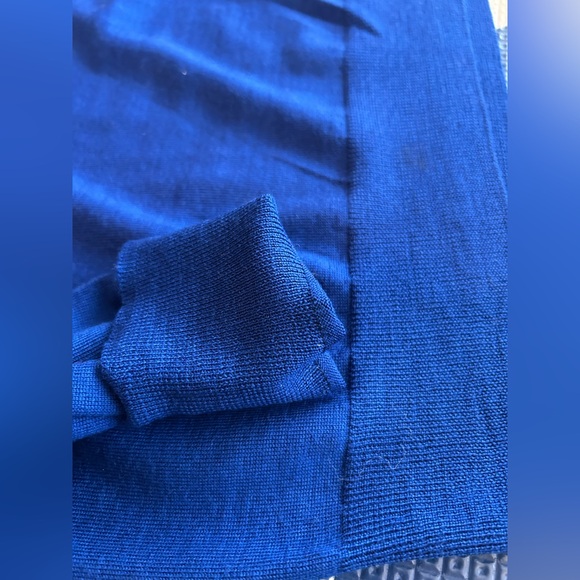 SALE! Burberry Women’s Sweater Size Small, Loving Kindness Everyday - Picture 13 of 16